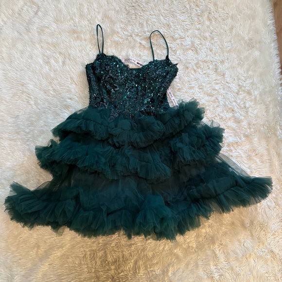NWT Mac Duggal Beaded Bodice Tiered Tulle Mini Dress - Size  4 - Picture 3 of 8